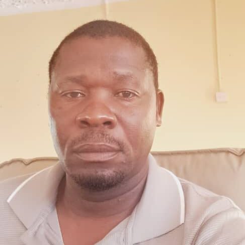 Elmon Kaombe
